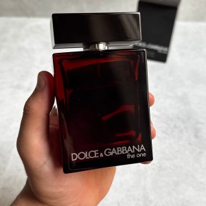 ادکلن دولچه گابانا د وان پورهوم پارفوم  The One Pour Homme Parfum؛ رایحه گرم تنباکو و لابدانوم برای شب‌های خاص