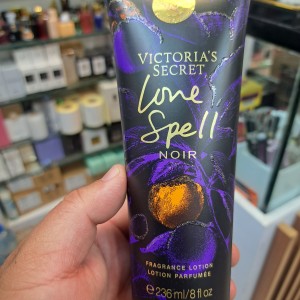 لوسیون بدن عطری ویکتوریا سکرت مدل لاو اسپل نویر (Victoria's Secret Love Spell Noir) با حجم ۲۳۶ میلی‌لیتر (۸ اونس)
