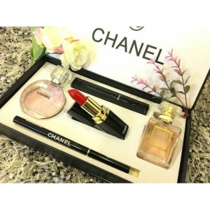 Channel 5 In 1 Perfume Gift Set
