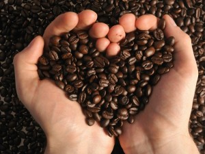 آیا بوی قهوه بر انتخاب عطر تأثیر مثبتی دارد؟