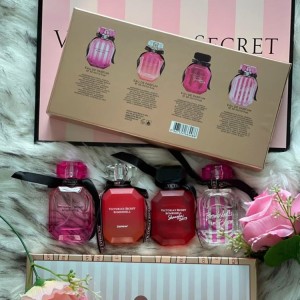 گیفت ست  Miniature Perfume Gift Set 4 in 1