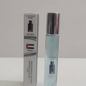 مینی ادکلن دیور ساواج Dior Sauvage حجم 35میلی لیتر
