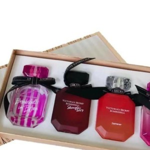 گیفت ست زنانه Bombshell Miniature Perfume Gift Set 4 in 1