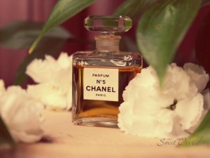 بررسی عطر Chanel n5