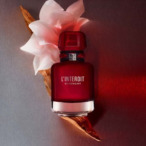 له اینتردیت رژ اولتیم جیونچی  - L'interdit Rouge Ultime Givenchy