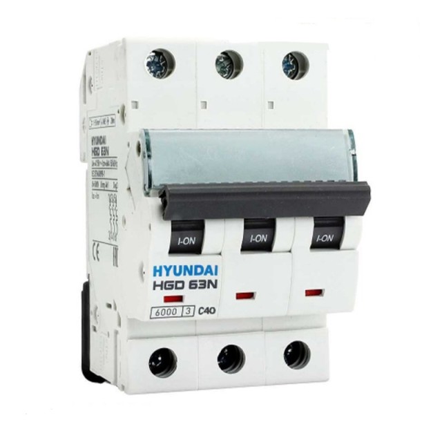 کلید مینیاتوری سه‌فاز ۴۰ آمپر