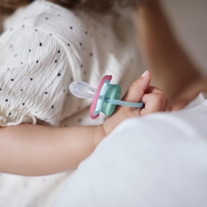 پستانک +18ماه اونت  Avent ultra air