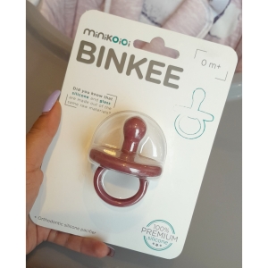 پستانک تمام سیلیکونی minikoioi رنگ زرشکی