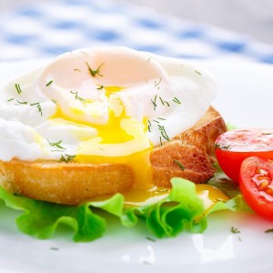 تخم مرغ پز بلک اند دکر مدل EG200