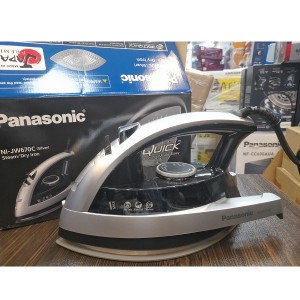 اتو بخار پاناسونیک ساخت ژاپن مدل  NI-JW670