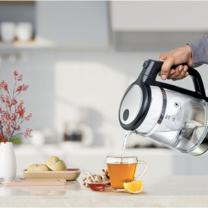 کتری برقی دیجیتال لمسی بلک اند دکر 2200 وات مدل GK220-B5 با 6 دمای پیش‌فرض
