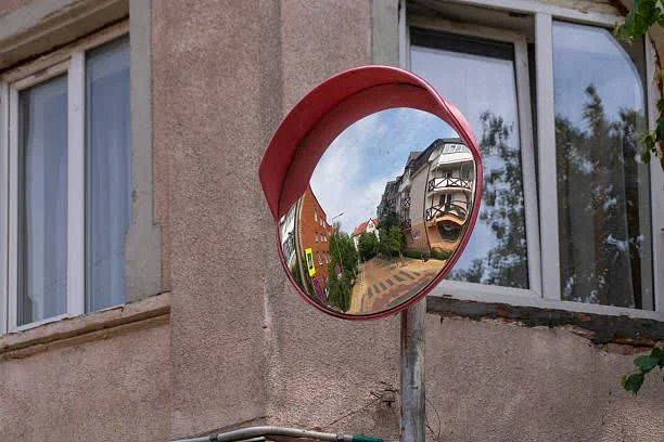 convex-parking-mirror