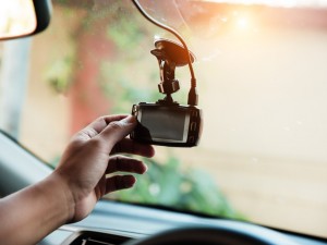 علت ضبط نکردن دوربین ثبت وقایع خودرو