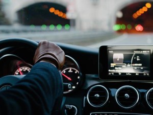 معرفی بهترین برند‌های ثبت وقایع خودرو در جهان