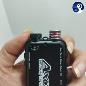 رکوردر ضبط صدا خبرنگاری مانیتور دار مدل Q29