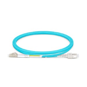 پچکورد فیبر نوری SC-LC/UPC/OM3/DX/2MM/1M