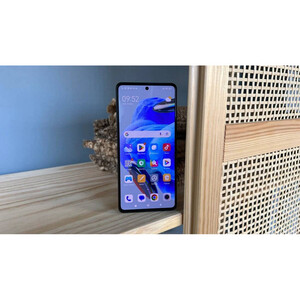 گوشی موبایل شیائومی مدل Redmi Note 12 Pro plus دو سیم کارت ظرفیت 256 گیگابایت و رم 8 گیگابایت - گلوبال-کارکرده با ده روز مهلت تست