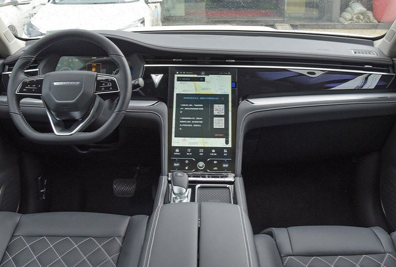 رو داشبوردی جدید پشت سیلیکن  VENUCIA STAR