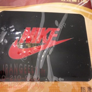 Anti Slip Sport Logo Pad NIKE - قیمت حراجی