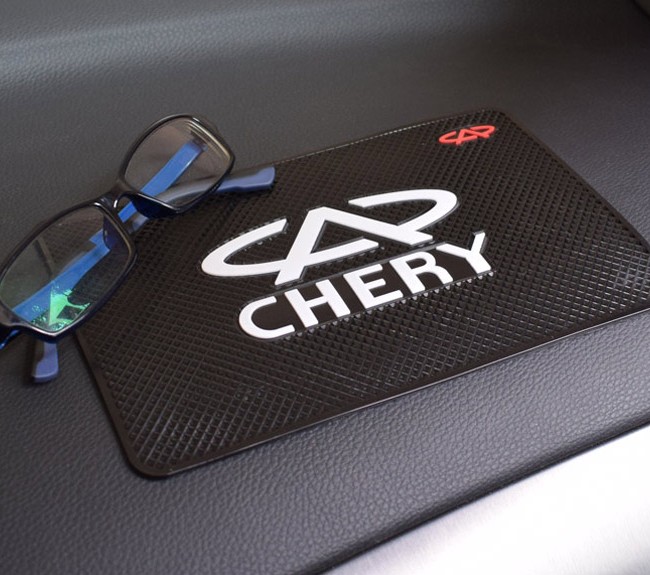 NEW Anti Slip Logo Pad CHERY