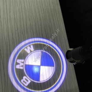 ولکام لوگو BMW بصورت فابریک