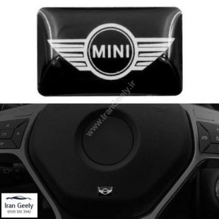 یک عدد برچسب اپوکسی با لوگوی Mini Cooper