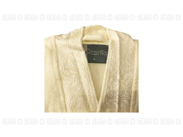 حوله پالتویی حاشیه دار با کلاه رزین تاژ XL