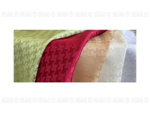 رومیزی ژاگارد رزین تاژ 4 نفره مستطیل 120*150 طرح کنزو