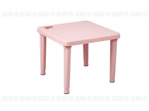 میز کودک 60*60  پلاستیکی هوم کت