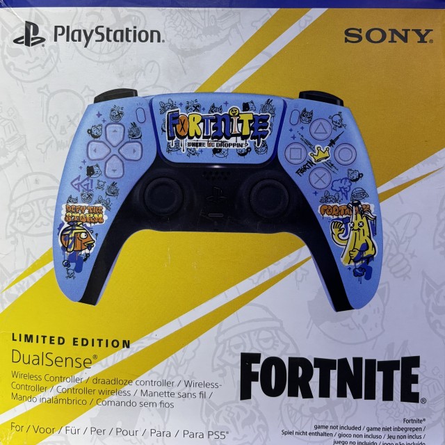 دسته ps5 fortnite