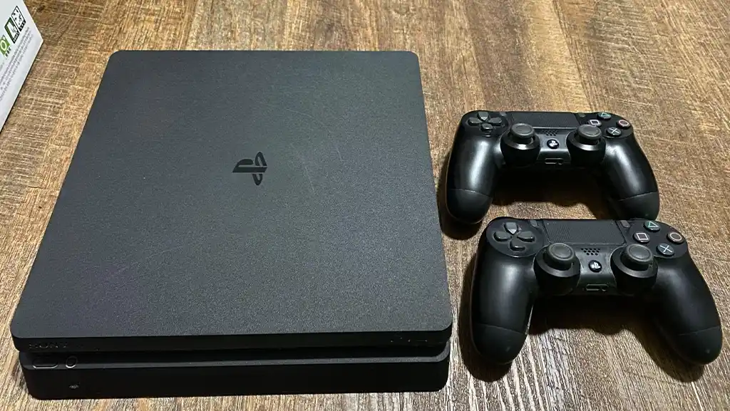 خرید PS4 کارکرده