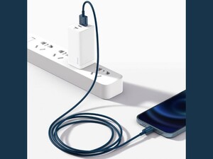 کابل شارژ سریع و انتقال داده دو متری لایتنینگ بیسوس Baseus superior series fast charging 2m cable 2.4A