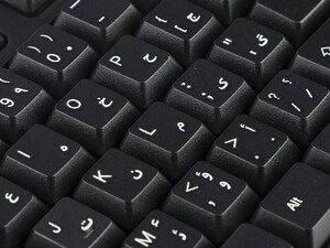 کیبورد حروف فارسی تسکو Tsco TK8020 Keyboard