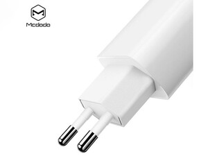 خرید شارژر دیواری مسافرتی یواس‌بی همراه با کابل لایتنینگ مک‌دودو Mcdodo CH-663 USB Output Travel Charger Set