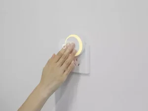 چراغ خواب دیواری لمسی هوشمند شیائومی دارای سنسور تشخیص نور Xiaomi Mijia Plug-in Wall Mini LED Night Light MJYD04YL