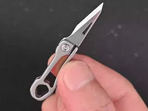 چاقو آنباکسینگ تاشو تیتانیومی قابل آویز از دسته کلید mini knife sharp carry-on keychain pendant unboxing