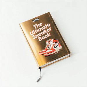 کتاب زبان اصلی The Ultimate Sneaker Book