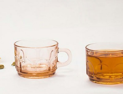 فنجان عینکی شیرینگ صورتی