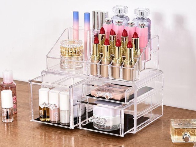 استند لوازم آرایشی و بهداشتی با رویه ساده MIDDEL BOX L