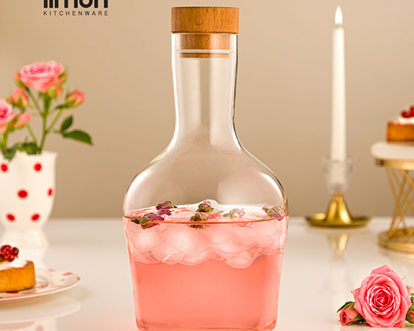 بطری آب درب چوبی 1.5 لیتر لیمون پلاستیک 2272