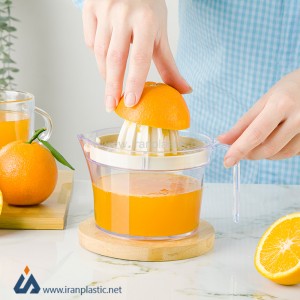 آبمیوه گیری سوفیا اکسن پلاستیک .jpg
