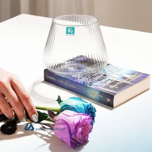 گلدان مینا خطی بلور پیشگامان.webp