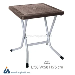 میز ناهارخوری حصیربافت پایه فلزی ناصر پلاستیک کد 223