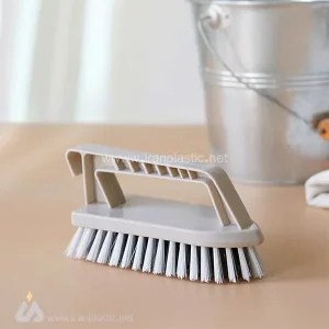 برس اتویی کلبه پلاستیک.webp