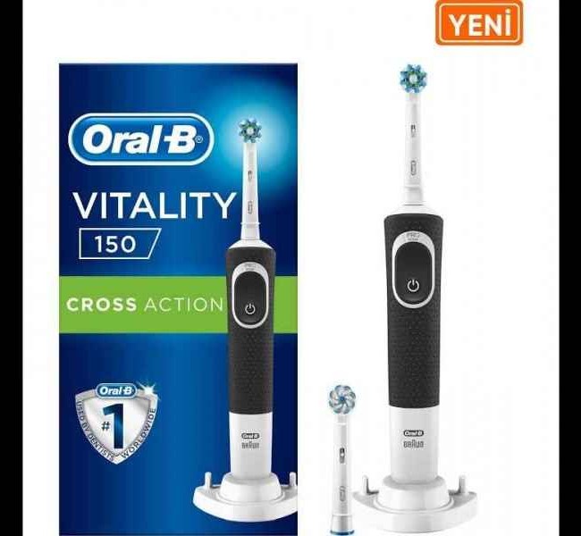 مسواک شارژی اورال بی مدل VITALITY D150 Cross Action رنگ مشکی + سری یدکی