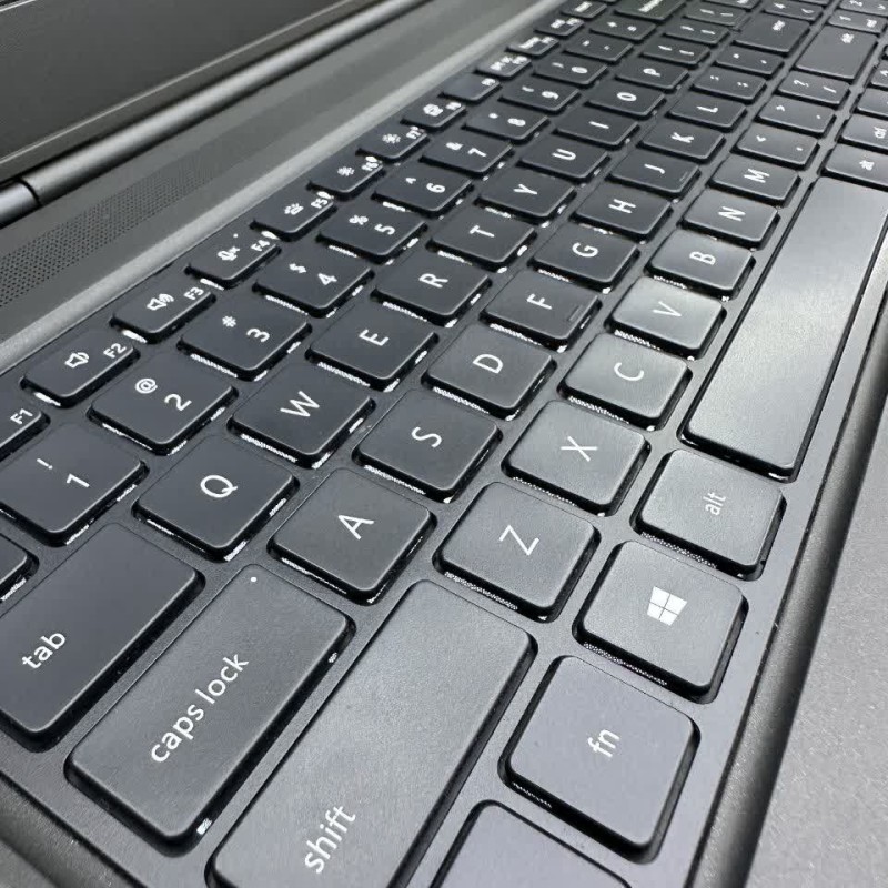 لپتاپ استوک DELL 7560 (I7(11H)/32/512/4G T1200)