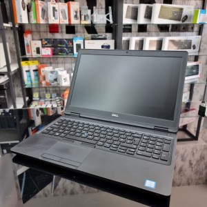 لپ تاپ Dell مدل Latitude 5590