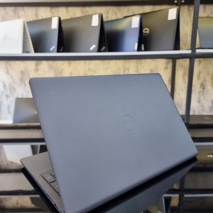 لپ تاپ استوک DELL 3520 (I5(12U)/8/256/INTEL)