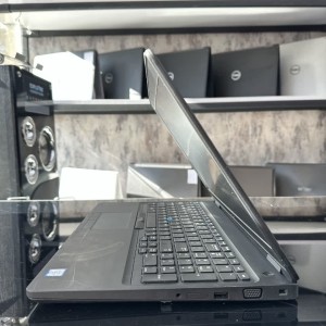 لپ تاپ Dell مدل Latitude 5590