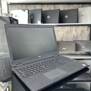 لپ تاپ Dell مدل Latitude 5590